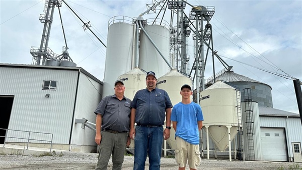 Building a Feed Mill to Create a Self Sustainable Hog Operation