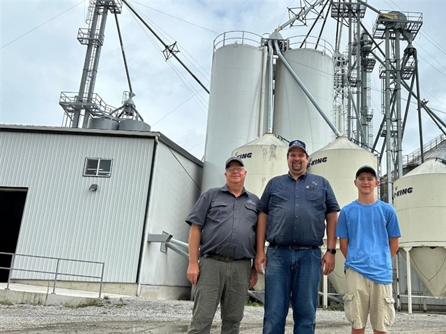 Building a Feed Mill to Create a Self Sustainable Hog Operation